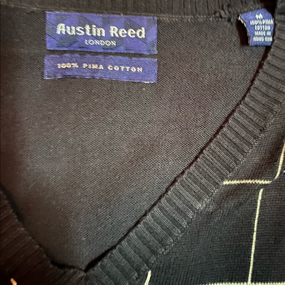 Austin Reed Sweater Vest Size M Men’s - Picture 6 of 7